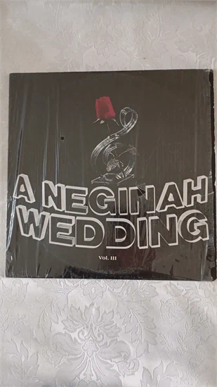 תקליט לפטיפון באנגלית