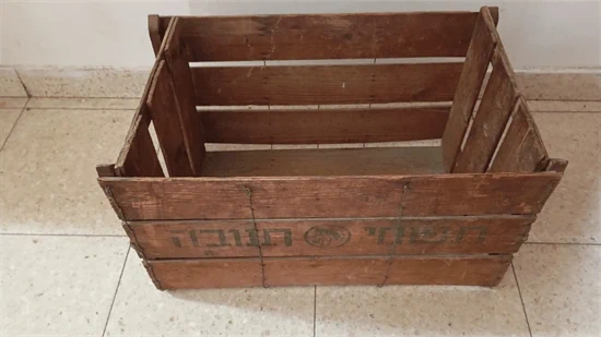 ארגז ישן מעץ